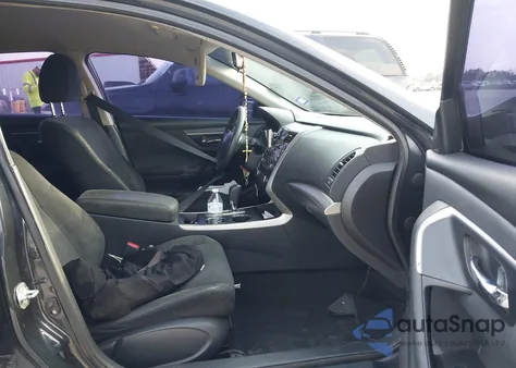 2015 Nissan Altima 2.5 S from USA, damaged, VIN 1N4AL3AP7FN363602